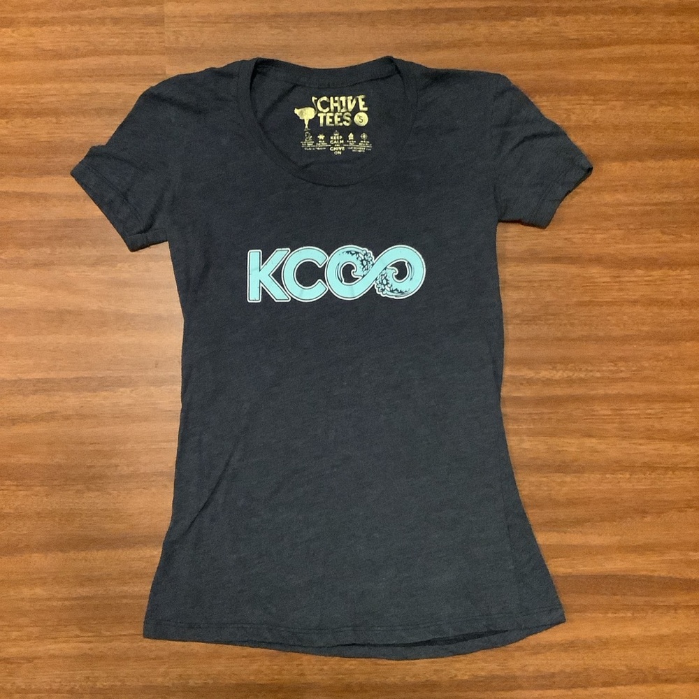 Keep calm Chive on blue tee KCCO wave graphic